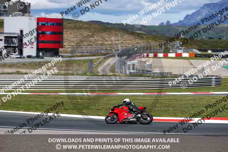cadwell no limits trackday;cadwell park;cadwell park photographs;cadwell trackday photographs;enduro digital images;event digital images;eventdigitalimages;navarra;no limits trackdays;peter wileman photography;racing digital images;trackday digital images;trackday photos